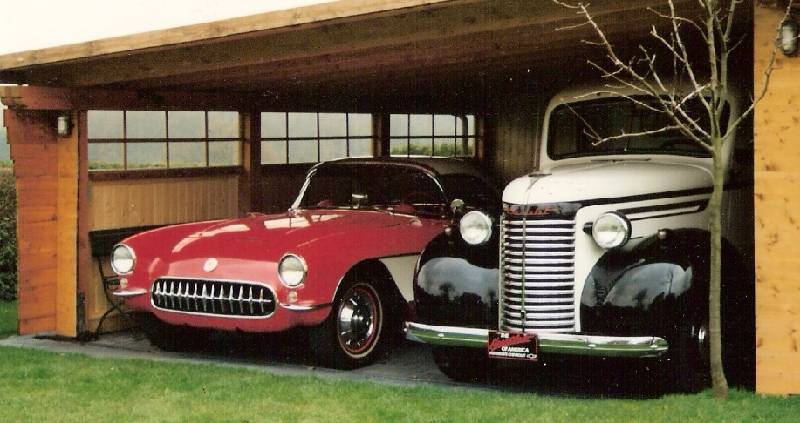 MARTINSRANCH 40 Pick Up vs. 57 Corvette 